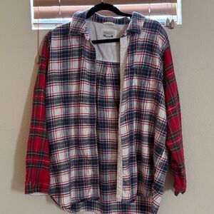American Eagle Outfitters Red, White, Green Plaid Button-Down Shirt
